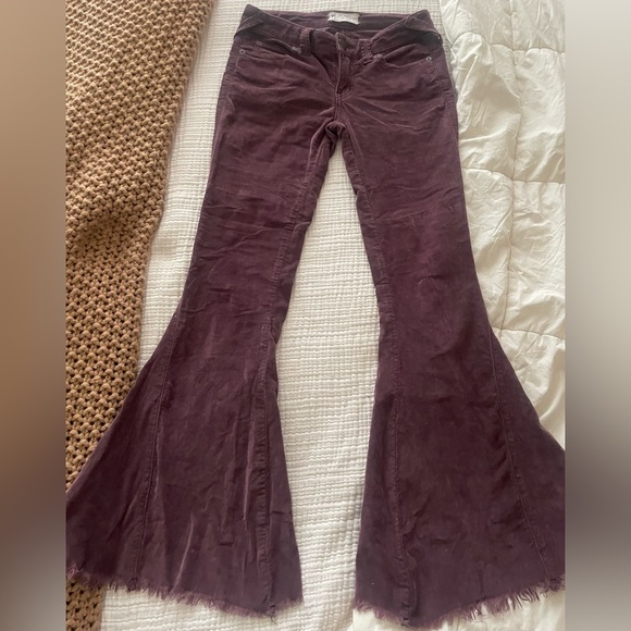 Free people bell bottom corduroy flares - Picture 2 of 2
